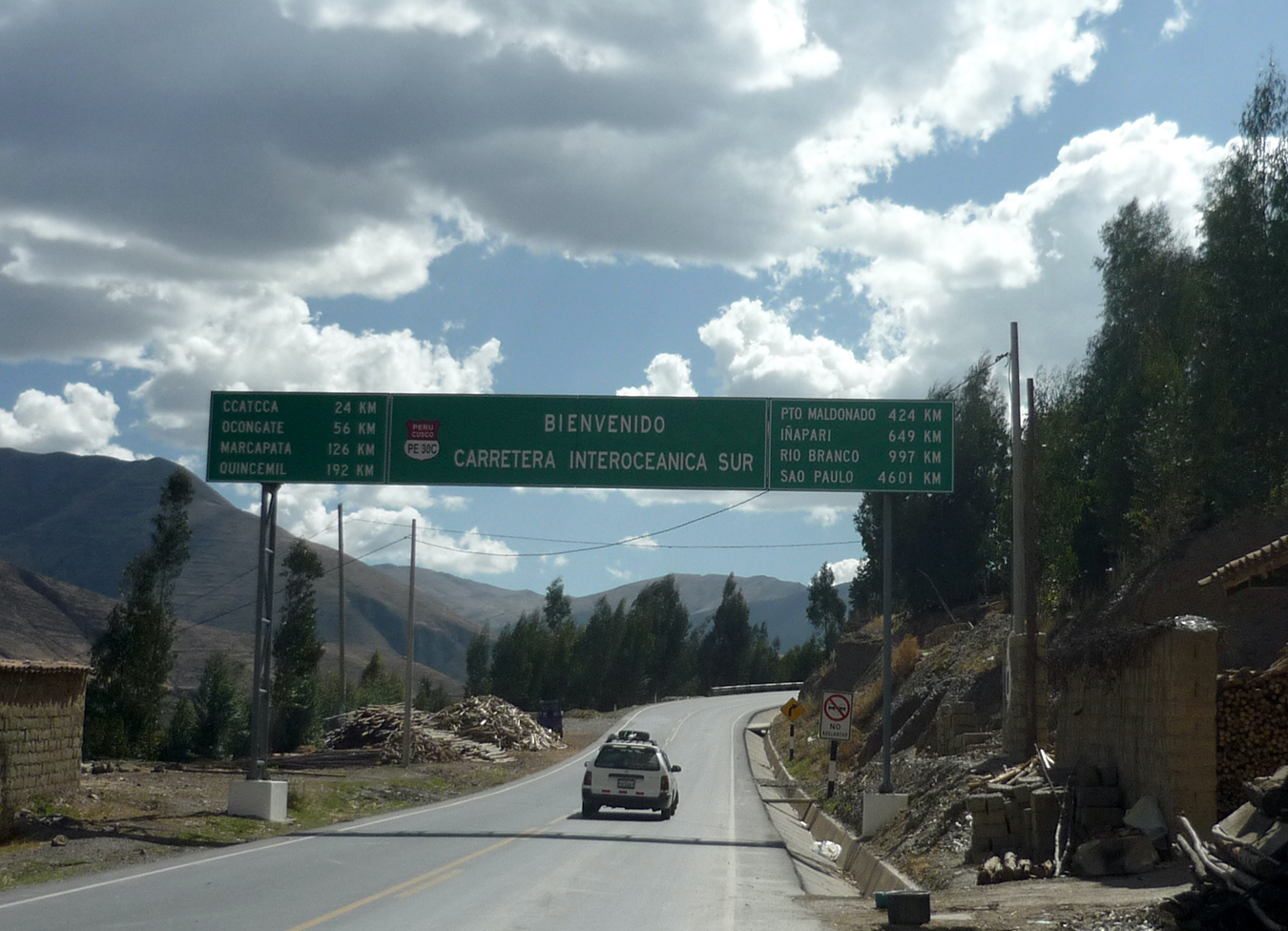 Welcome to the Southern Interoceanic Highway. Photo by Ruth Goldstein.