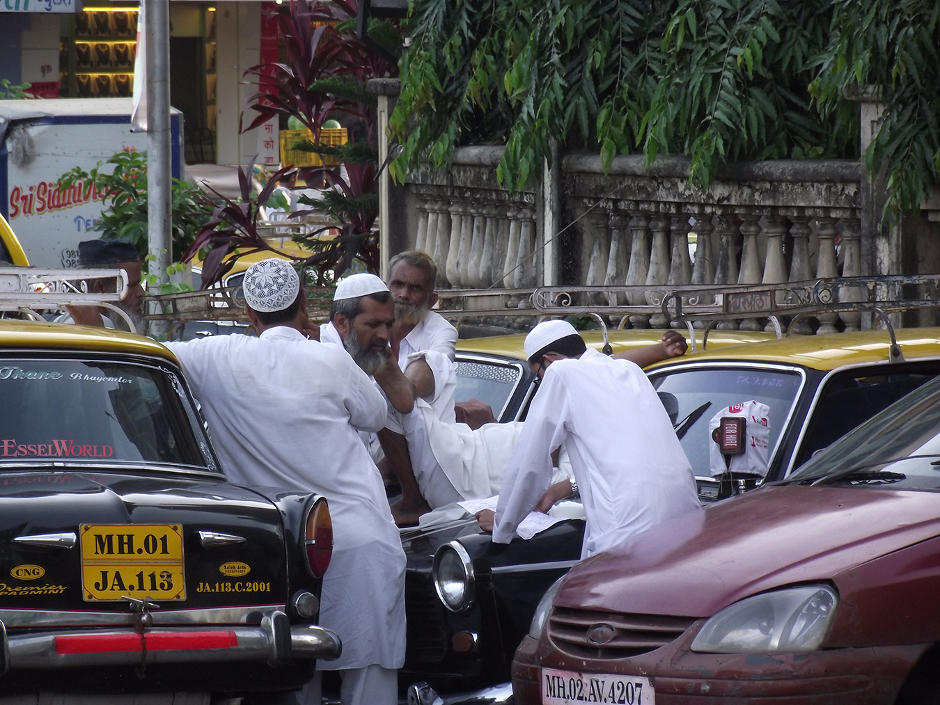 The social life of driving. Photo by Tarini Bedi.